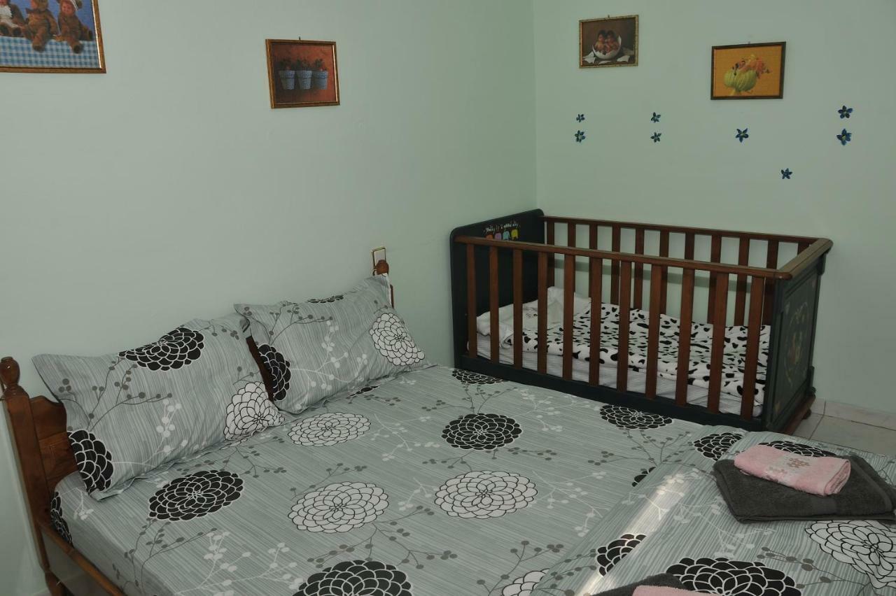 Eagle'S Family Apartment Kalampaka Екстер'єр фото